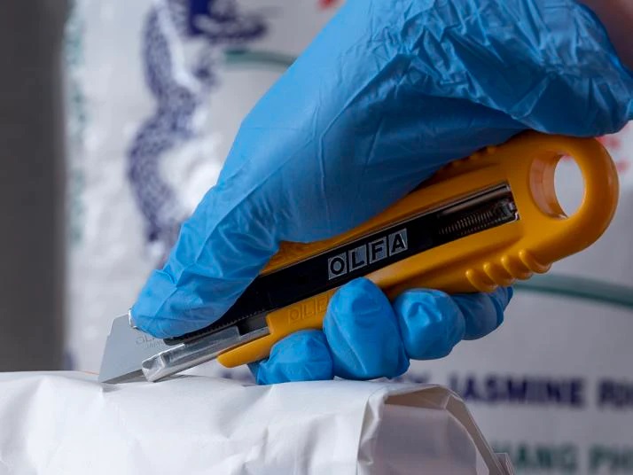 OLFA SK-4 Semi-Auto Self-Retracting Safety Knife