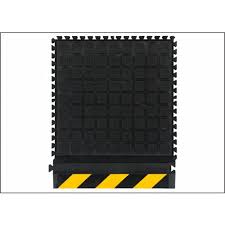 Hog Heaven III Modular Comfort Tile, 18" Side, Yellow